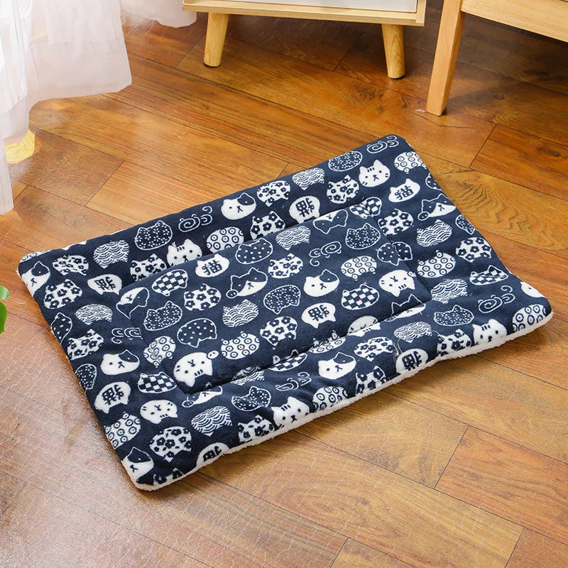 Cute Small Mat Double-sided Blanket